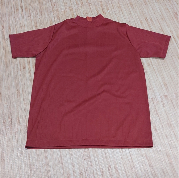Anthony's Poly Top T-shirt | Size Large | Red - Picture 3 of 3